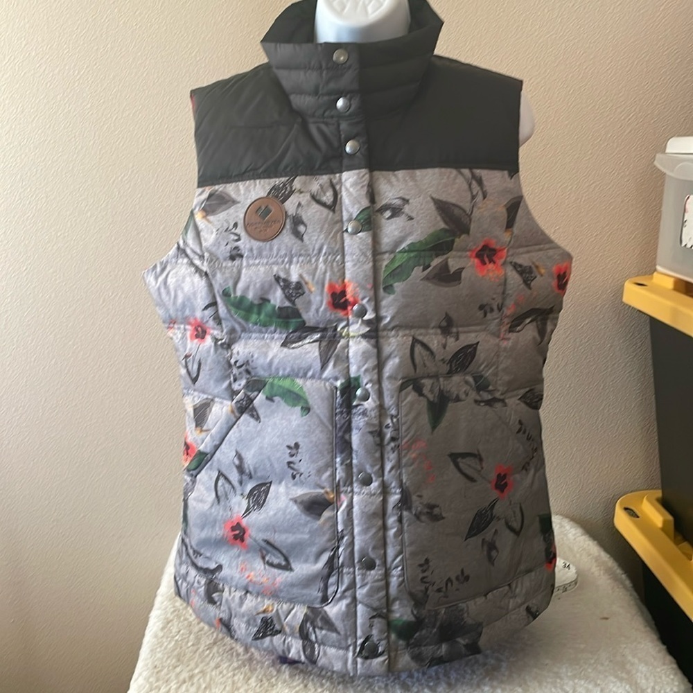 Obermeyer Down Vest Size Large - Picture 2 of 13